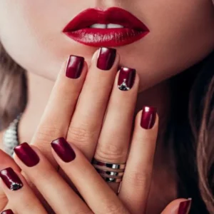 چند ترفند عالی برای داشتن ناخن های شیک