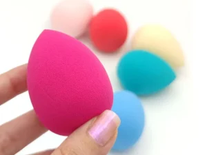 پد آرایشی تخم‌مرغی بلندر آرایش