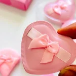 خرید پد آرایشی پاف پاپیونی